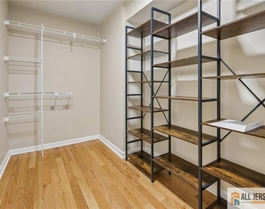 624 Brickhouse Road - Photo Thumbnail 36