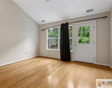 624 Brickhouse Road - Photo Thumbnail 19