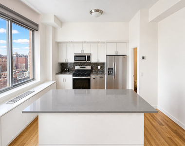 343 E 74th Street - Photo Thumbnail 10