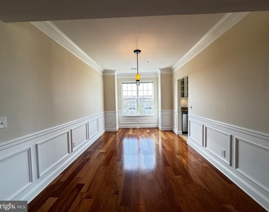 9204 Charleston Drive - Photo Thumbnail 18