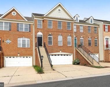 22616 Welborne Manor Square - Photo Thumbnail 2