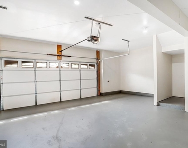 22616 Welborne Manor Square - Photo Thumbnail 40