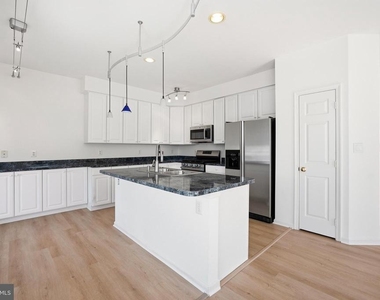 44094 Saxony Terrace - Photo Thumbnail 23