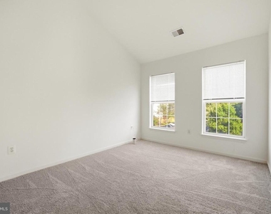 44094 Saxony Terrace - Photo Thumbnail 41