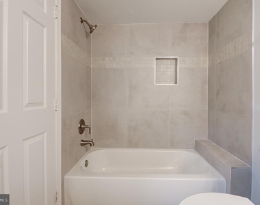 20600 Cornstalk Terrace - Photo Thumbnail 24