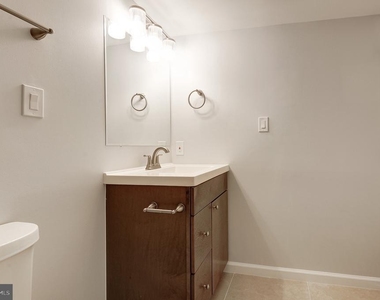 20600 Cornstalk Terrace - Photo Thumbnail 27