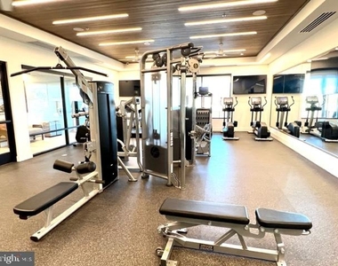 43513 Madison Springs Terrace - Photo Thumbnail 29