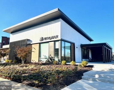 43513 Madison Springs Terrace - Photo Thumbnail 27