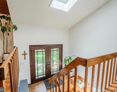 10808 Nicholsridge Road - Photo Thumbnail 4