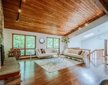 10808 Nicholsridge Road - Photo Thumbnail 7