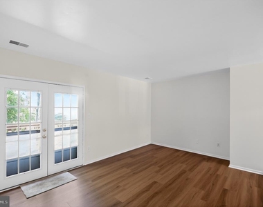 10313 Bridgetown Place - Photo Thumbnail 13