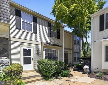 10313 Bridgetown Place - Photo Thumbnail 1