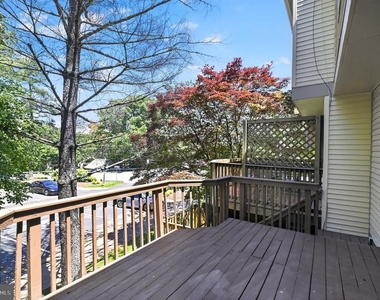 10313 Bridgetown Place - Photo Thumbnail 28