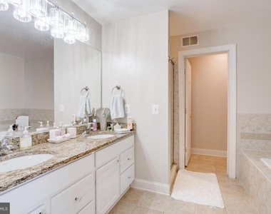 8320 Dockray Court - Photo Thumbnail 23