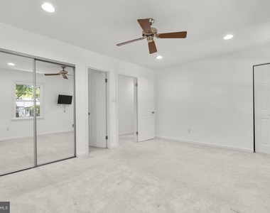 2407 Alsop Court - Photo Thumbnail 19