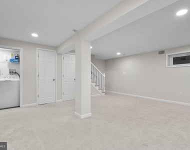 2407 Alsop Court - Photo Thumbnail 27