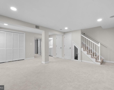 2407 Alsop Court - Photo Thumbnail 25