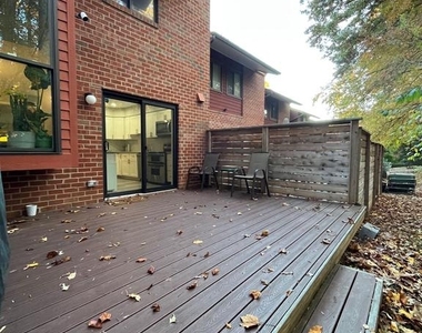 11502 Sunder Court - Photo Thumbnail 42