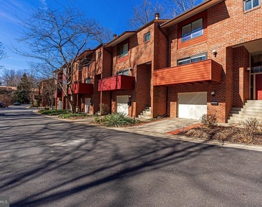11502 Sunder Court - Photo Thumbnail 45