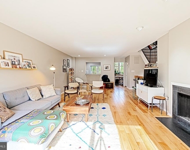 11502 Sunder Court - Photo Thumbnail 9