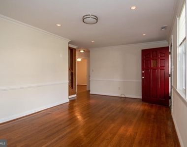6733 Gouthier Road - Photo Thumbnail 3
