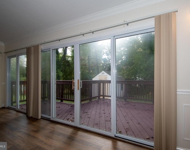 6733 Gouthier Road - Photo Thumbnail 23