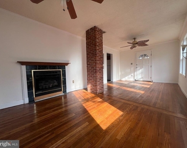 5810 Mount Vernon Drive - Photo Thumbnail 3