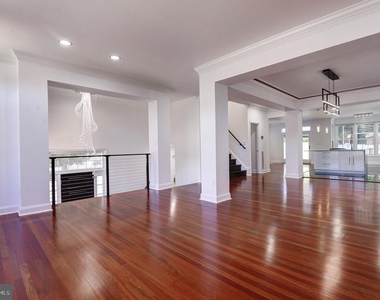 1628 Great Falls Street - Photo Thumbnail 5