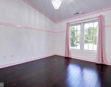 1628 Great Falls Street - Photo Thumbnail 41