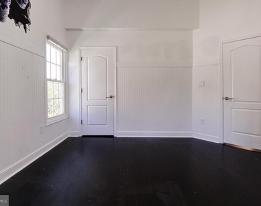 1628 Great Falls Street - Photo Thumbnail 45
