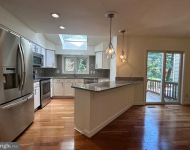 6809 Mclean Province Circle - Photo Thumbnail 1