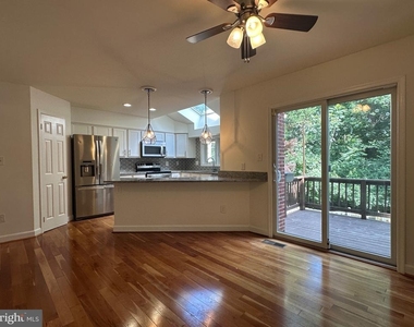 6809 Mclean Province Circle - Photo Thumbnail 3