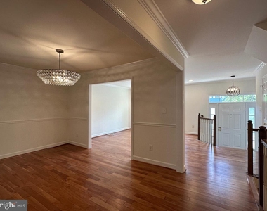 6809 Mclean Province Circle - Photo Thumbnail 6