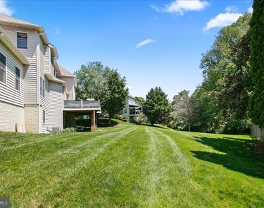 10243 Brittenford Drive - Photo Thumbnail 2