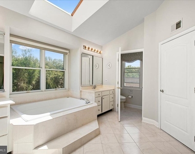10243 Brittenford Drive - Photo Thumbnail 41