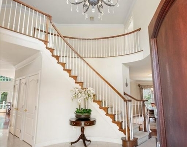 10243 Brittenford Drive - Photo Thumbnail 6
