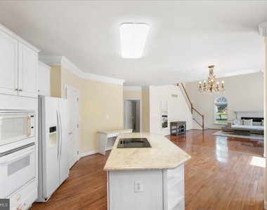 10243 Brittenford Drive - Photo Thumbnail 22