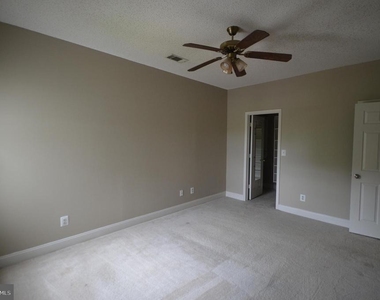 13058 Autumn Woods Way - Photo Thumbnail 4