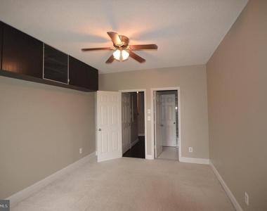 13058 Autumn Woods Way - Photo Thumbnail 16