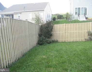 143 Westchester Drive - Photo Thumbnail 7