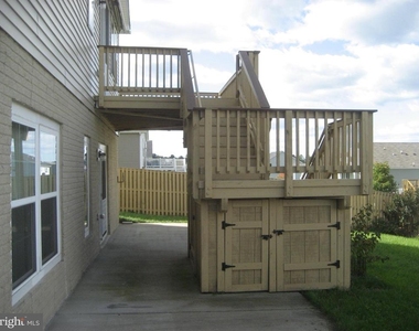 143 Westchester Drive - Photo Thumbnail 16