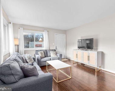 3107 Linden Avenue - Photo Thumbnail 1