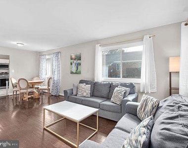 3107 Linden Avenue - Photo Thumbnail 3