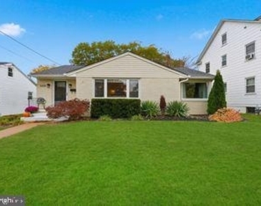 3107 Linden Avenue - Photo Thumbnail 9