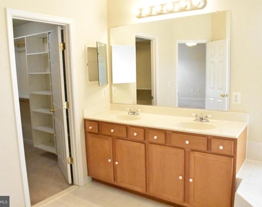 1310 Walker Drive - Photo Thumbnail 25
