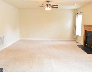 1310 Walker Drive - Photo Thumbnail 8