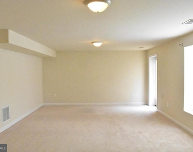 1310 Walker Drive - Photo Thumbnail 35