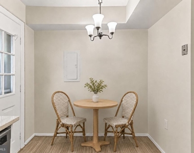 104 W Annandale Road - Photo Thumbnail 11