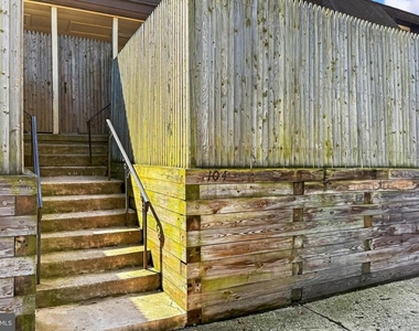 104 W Annandale Road - Photo Thumbnail 26