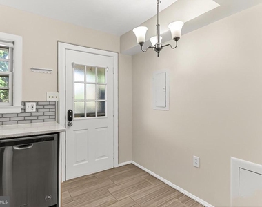 104 W Annandale Road - Photo Thumbnail 13